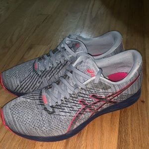 ASICS women’s gel DS Trainer 24